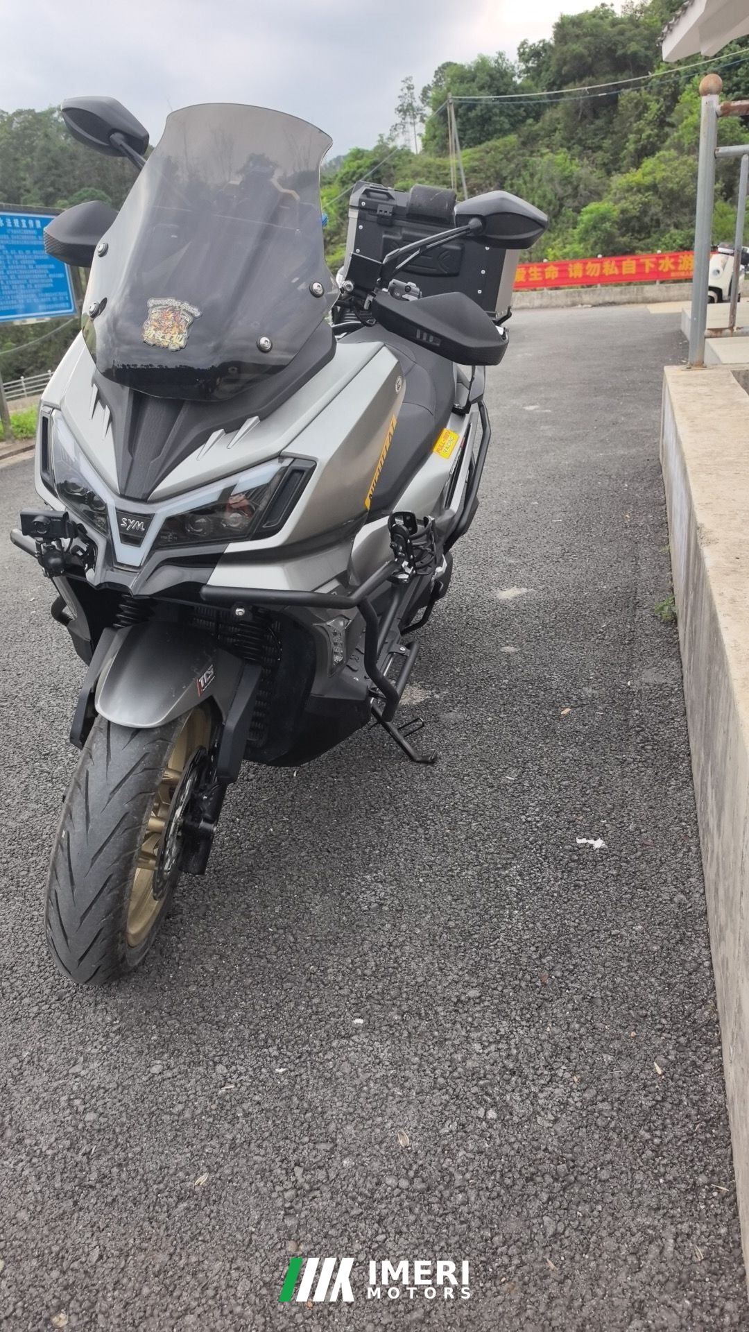 2023 SYM Husky ADV300