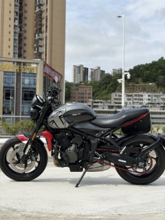 Triumph Trident 660 - ფოტო 2