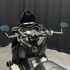 Yamaha XMAX 300 cc - ფოტო 9