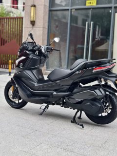 Voge SR4 Max 350 cc - ფოტო 4