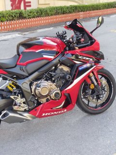 Honda CBR650R - ფოტო 4