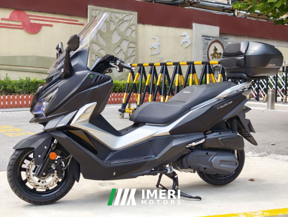 SYM Cruisym 300 - мотоцикл из Китая
