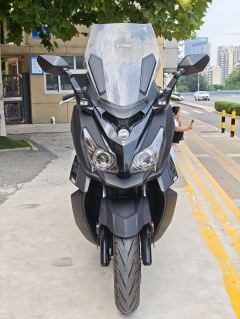 SYM Cruisym 300 - фото 5