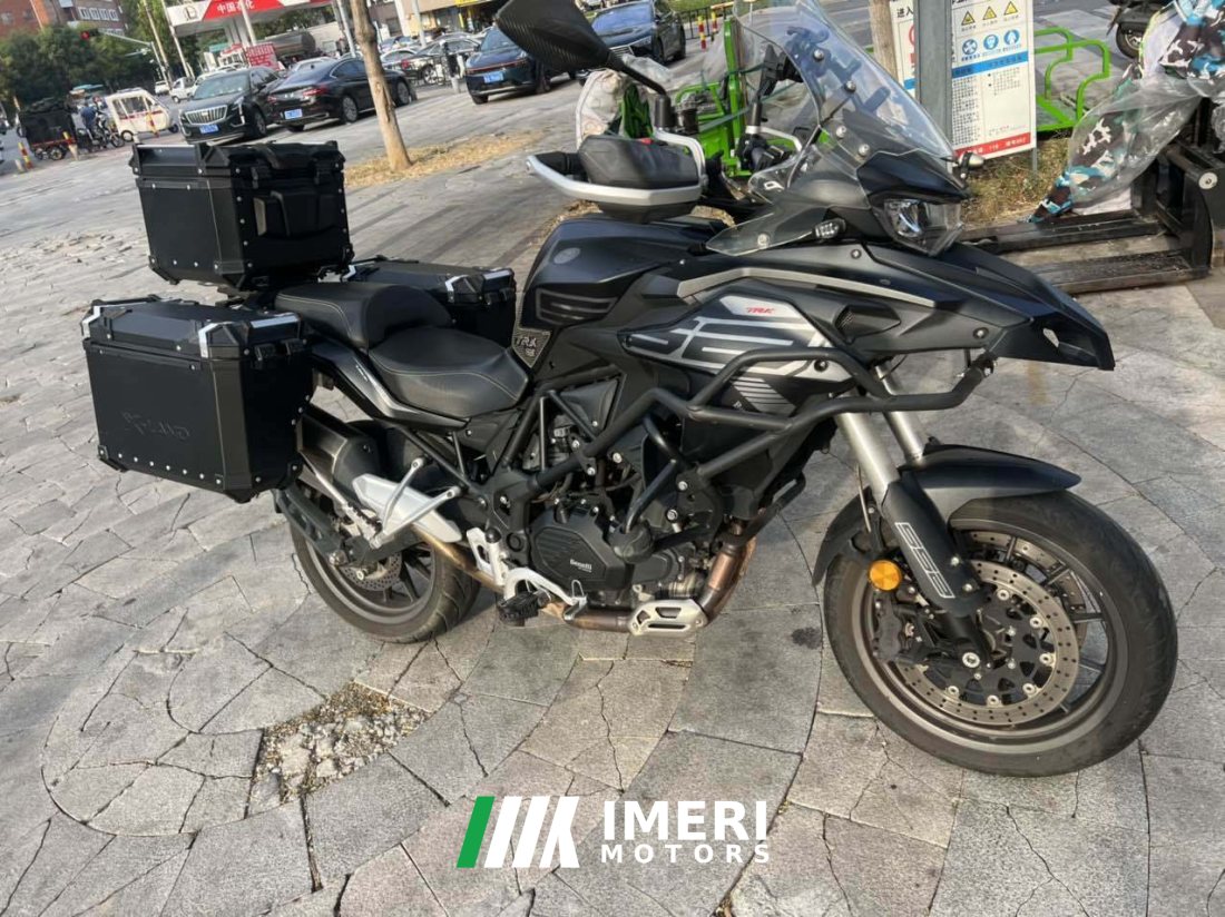 Benelli TRK552 550 cc - motorcycle from China