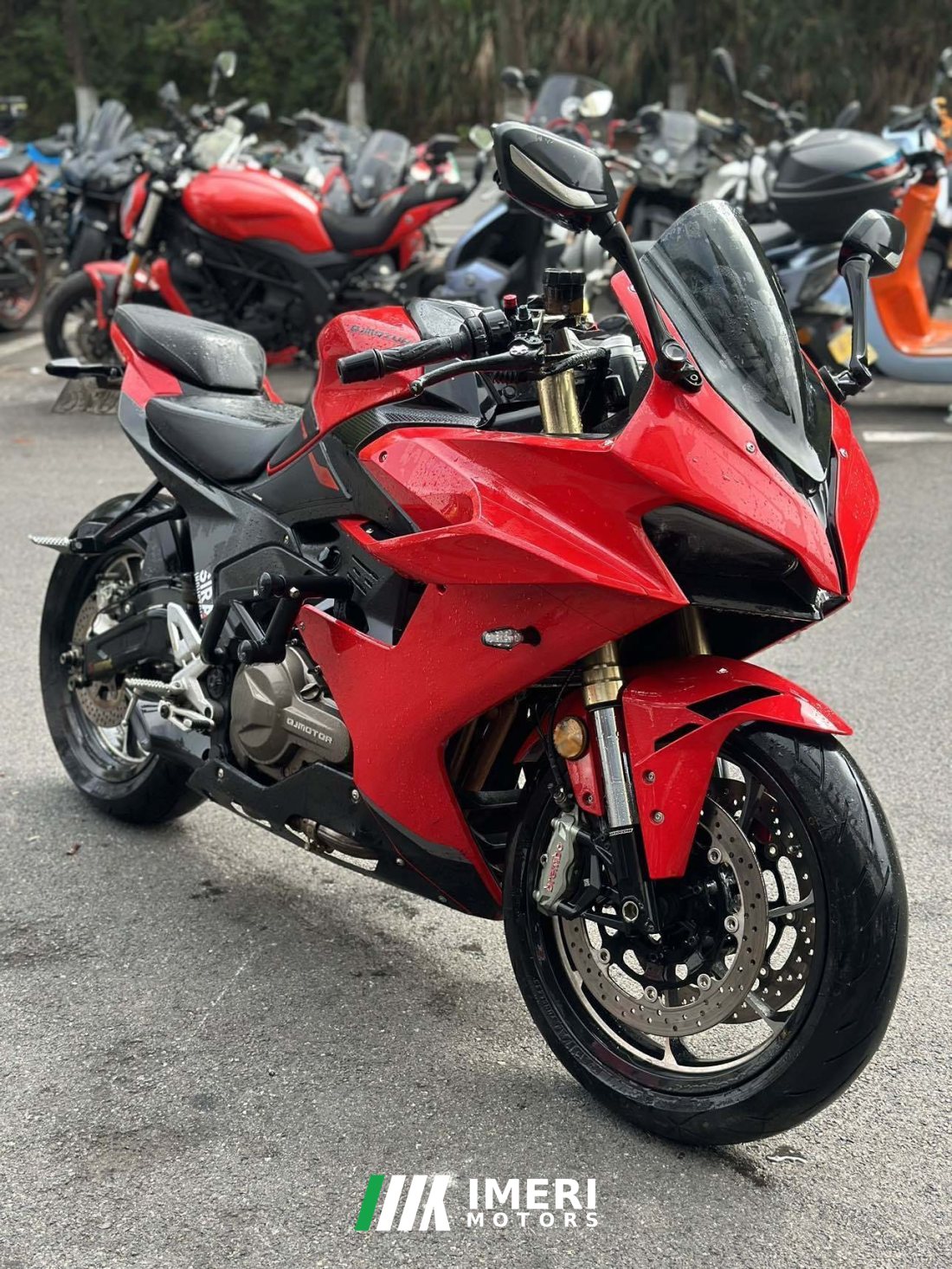 QJMOTOR Sai 550 - motorcycle from China