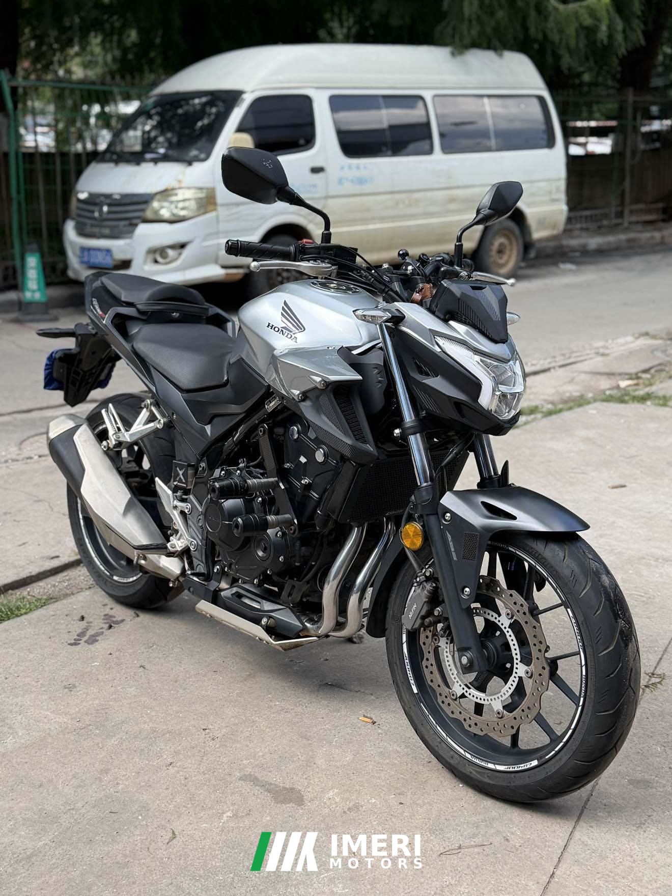 2022 Honda CB400F