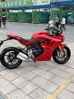 Ducati SuperSport 950 cc - ფოტო 2