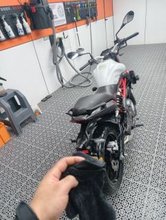 Benelli TNT 300 / BN 302S - ფოტო 3