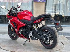 Honda CBR650R - photo 5