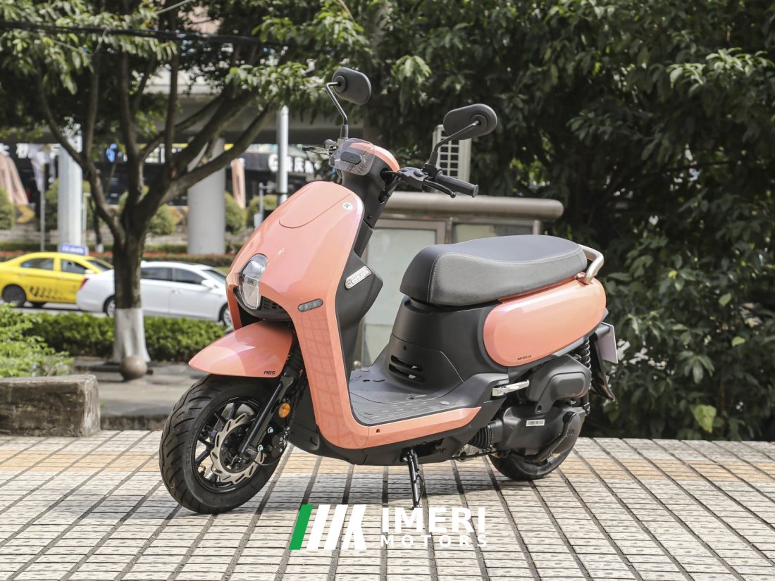 Xiaxinsanyang CLBCU 125 cc - motorcycle from China