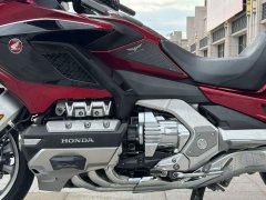 Honda Gold Wing GL1800 - ფოტო 9