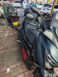 Yamaha XMAX 300 cc - ფოტო 4