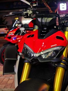 Ducati Street Fighter V4 1100 cc - photo 4