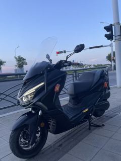 QJMOTOR Hong 250 - ფოტო 1
