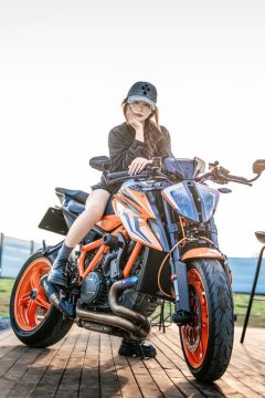 KTMR2R 1290 Super Duke 1300 cc - ფოტო 1