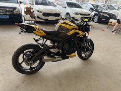 Triumph Street Triple 765 - ფოტო 3
