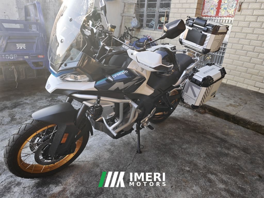 2025 CFMOTO 700MT