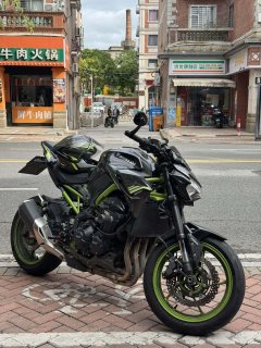 Kawasaki Z900 950 cc - ფოტო 1