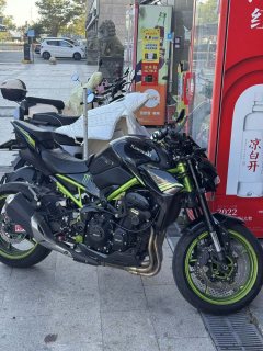 Kawasaki Z900 950 cc - ფოტო 3