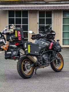 QJMOTOR 900 - ფოტო 5
