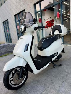 Sundiro Honda NS125LA - ფოტო 1