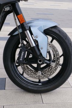BMW F 900 R - ფოტო 4