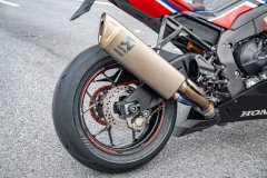 Honda CBR 1000 RR-R - ფოტო 11