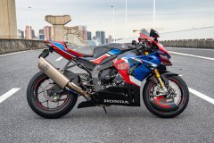 Honda CBR 1000 RR-R - ფოტო 5