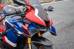 Honda CBR 1000 RR-R - ფოტო 9