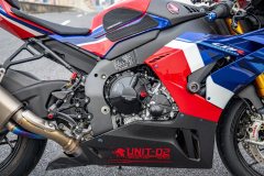 Honda CBR 1000 RR-R - ფოტო 10