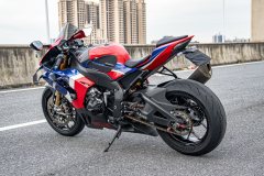 Honda CBR 1000 RR-R - ფოტო 3