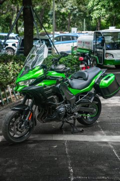 Kawasaki Versys 1000 - ფოტო 1