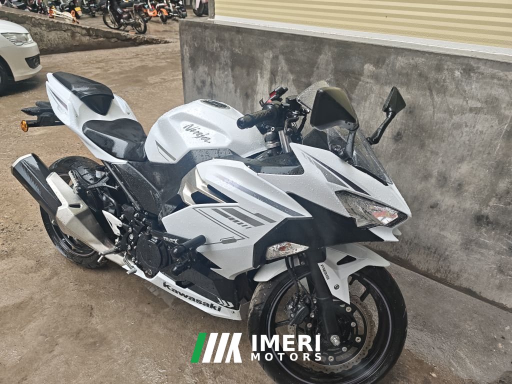 2023 Kawasaki Ninja 400