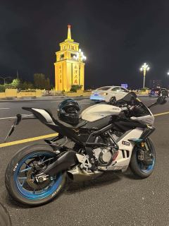 CFMOTO 675SR-R - photo 1