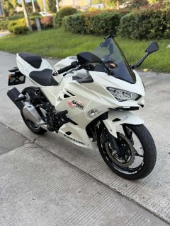 Kawasaki Ninja 400 - ფოტო 1