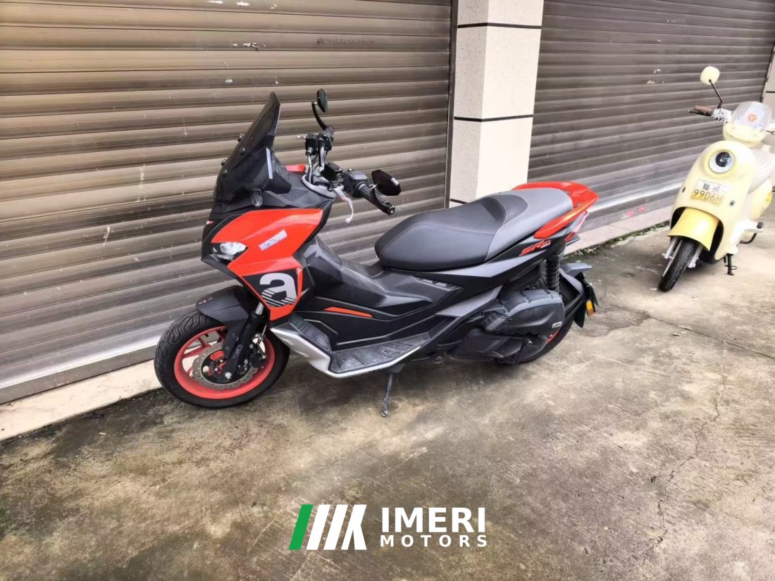 Aprilia SR GT 200 - motorcycle from China