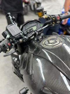 Kawasaki Z1000 - ფოტო 2