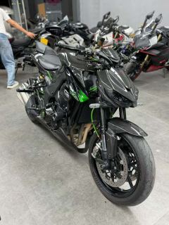 Kawasaki Z1000 - ფოტო 4