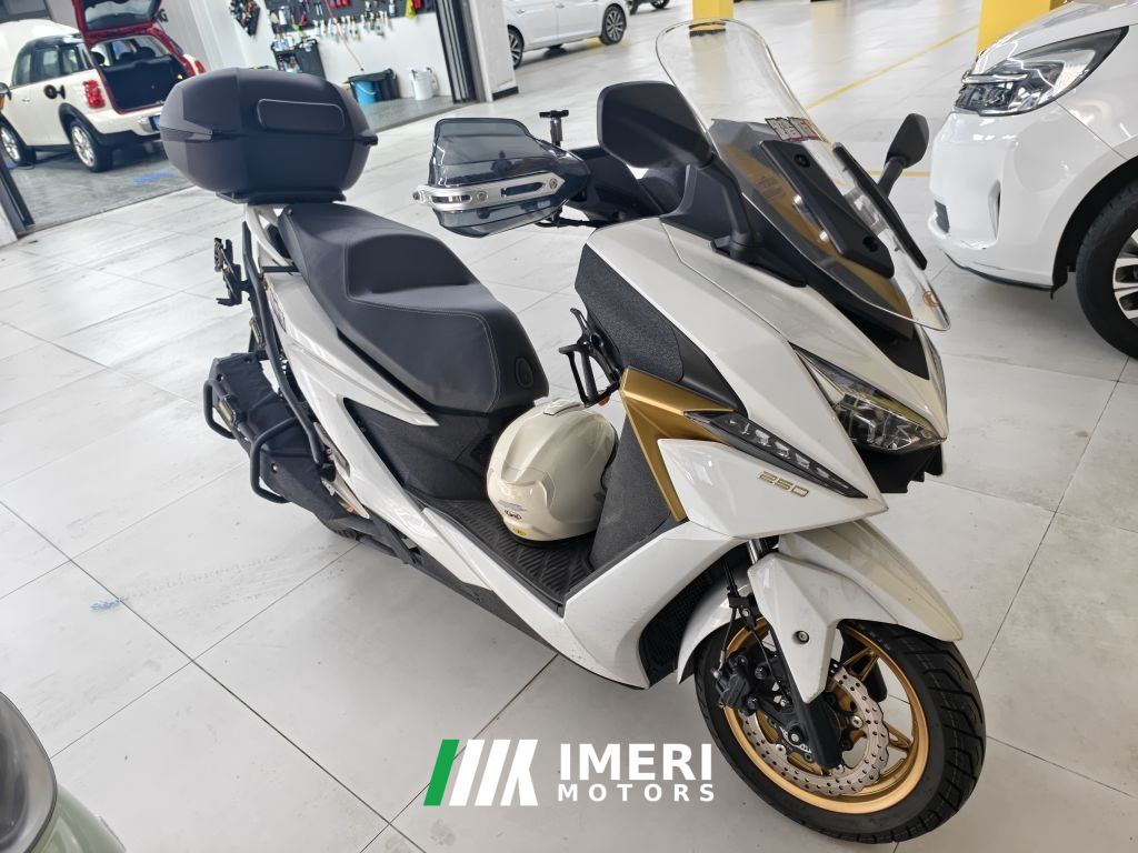 KYMCO Zongshen ST250 - motorcycle from China