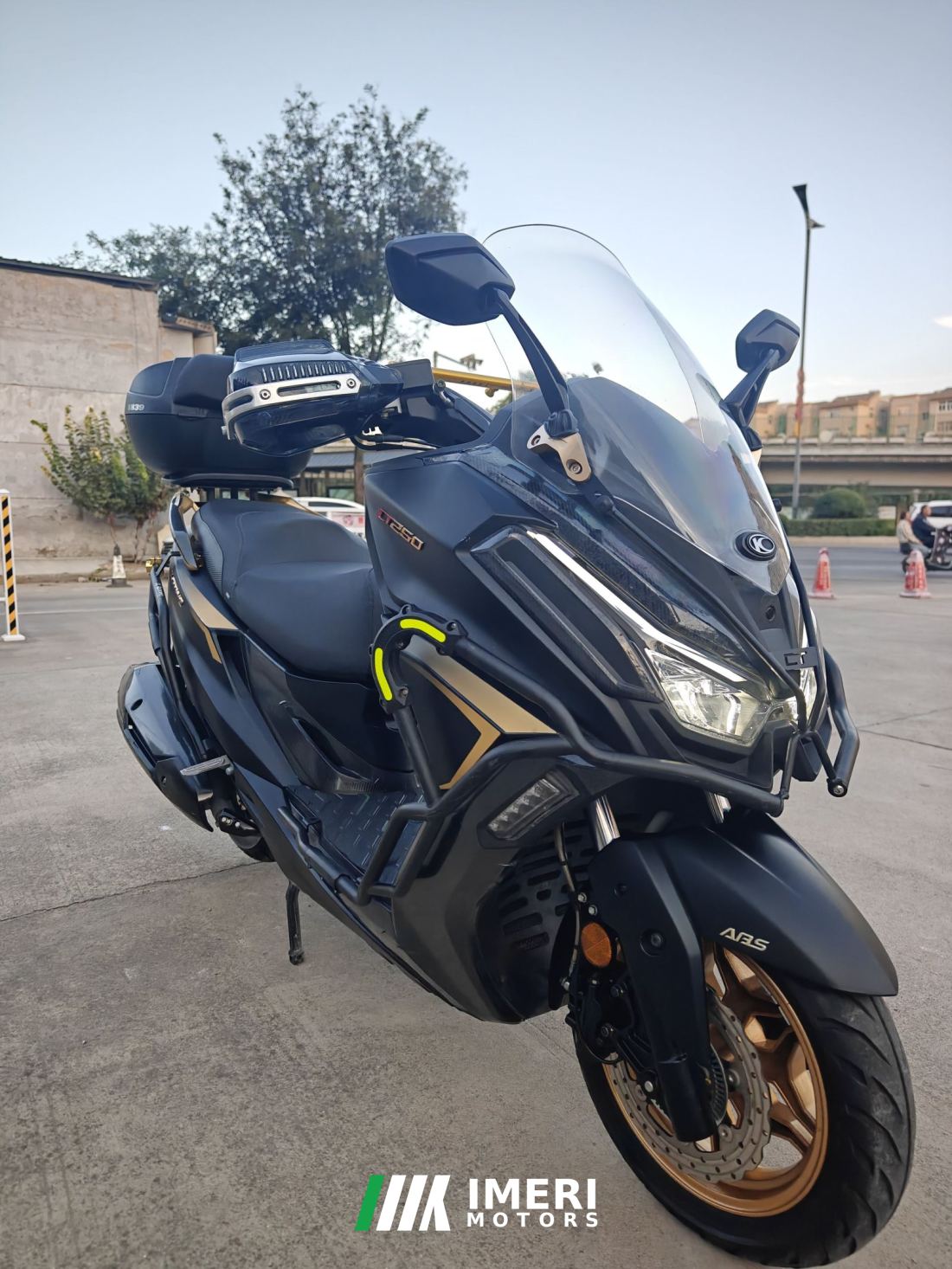 KYMCO Rowing CT250 - мотоцикл из Китая