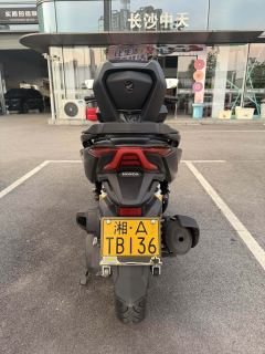 Honda NSS350 - ფოტო 7