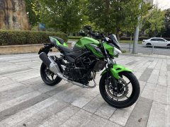 Kawasaki Z400 - фото 2