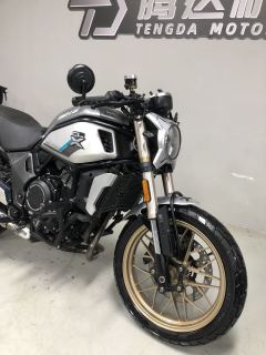 QJMOTOR Flash 350 - фото 7