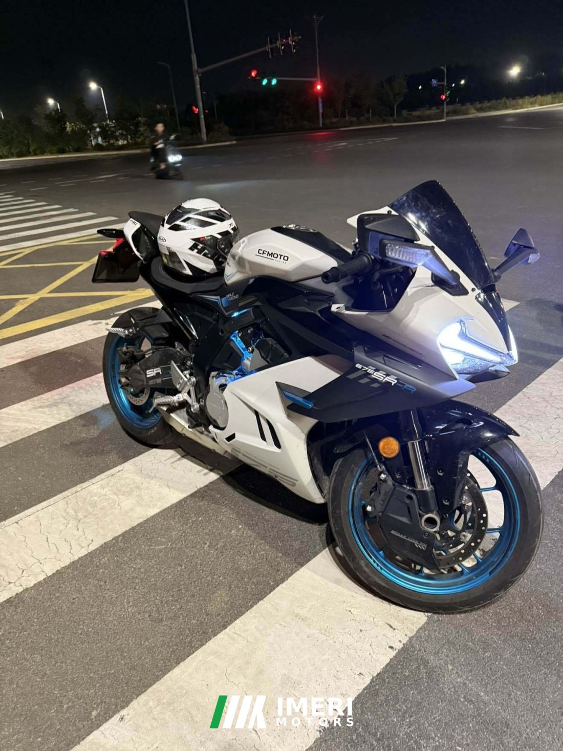 CFMOTO 675SR-R - motorcycle from China
