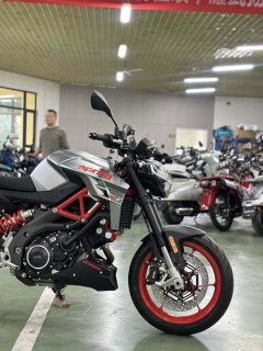 Aprilia Shiver 900 - ფოტო 4