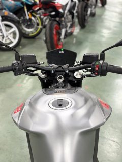Aprilia Shiver 900 - ფოტო 9