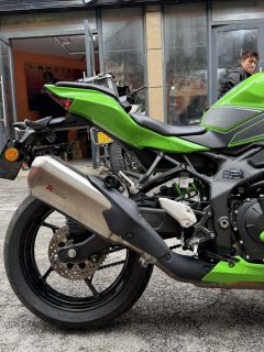 Kawasaki ZX-4R 400 cc - ფოტო 6