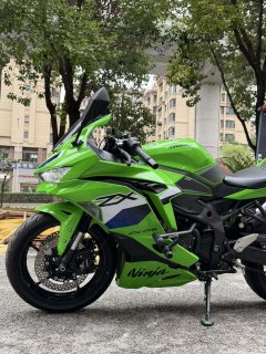 Kawasaki ZX-4R 400 cc - ფოტო 7