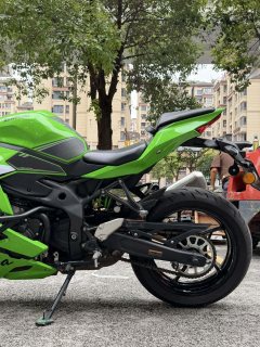Kawasaki ZX-4R 400 cc - ფოტო 8