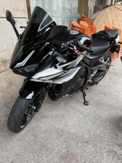 Honda CBR400R - ფოტო 8